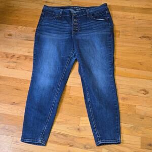 mjeans by maurices women's High rise Button front jeans size 18W short